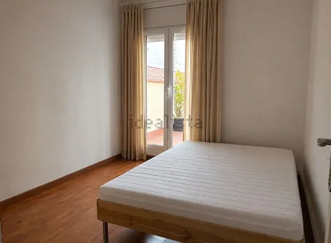 Zimmer zur Miete, Barcelona (2/2)