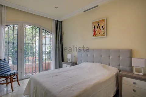 Casa de 450 m² a Estepona