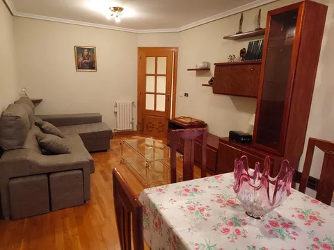 Wohnung 80 m² in Ponferrada (2/24)