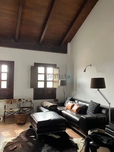 Flat 134 m² in Jaca