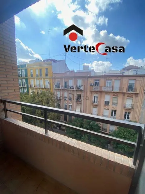 Pis de 73 m² a València