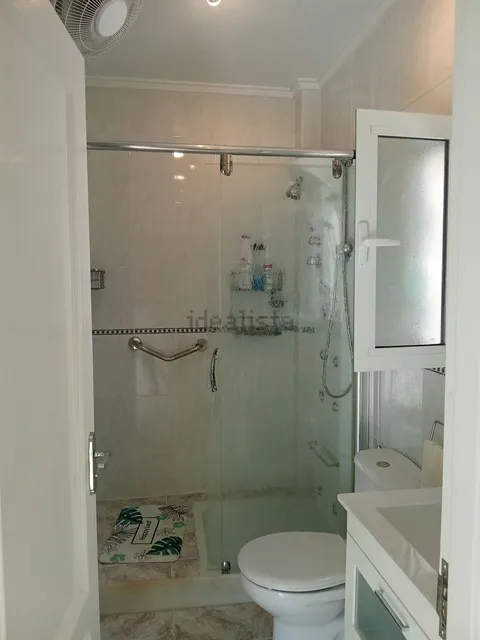 Habitació de lloguer, Rojals