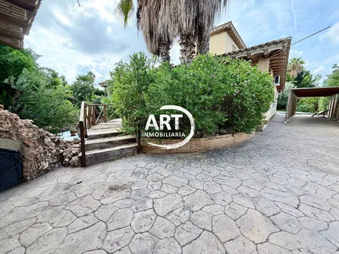 Casa de 639 m² a l'Eliana