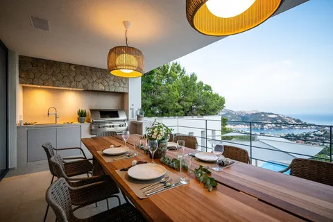 House 482 m² in Andratx