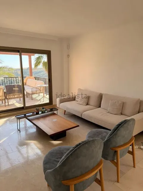 Flat 160 m² in Benahavís