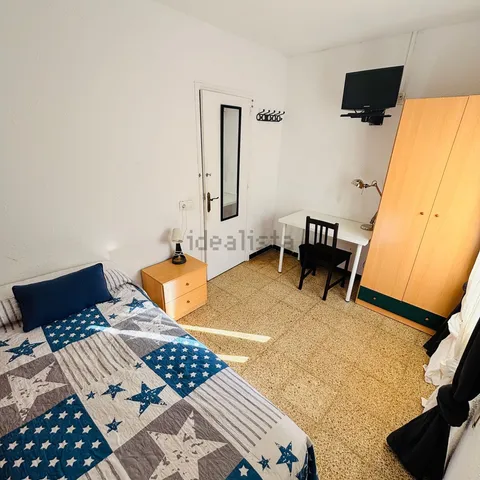 Habitació de lloguer, Cerdanyola del Vallès (2/22)