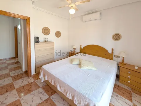 Casa de 80 m² a Oriola