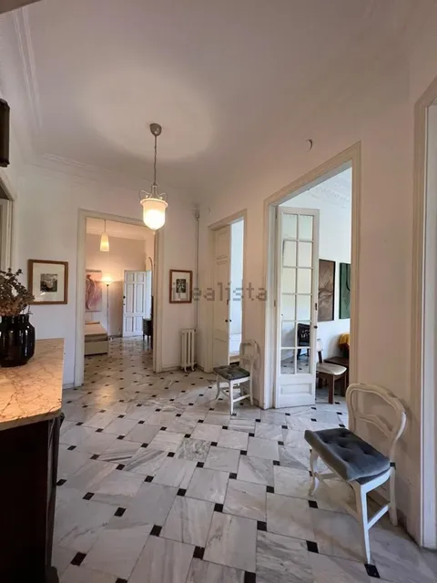 Wohnung 179 m² in Barcelona