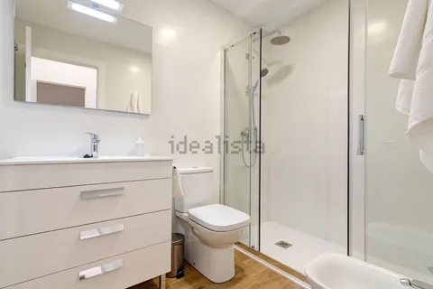 Chambre à louer, Valence