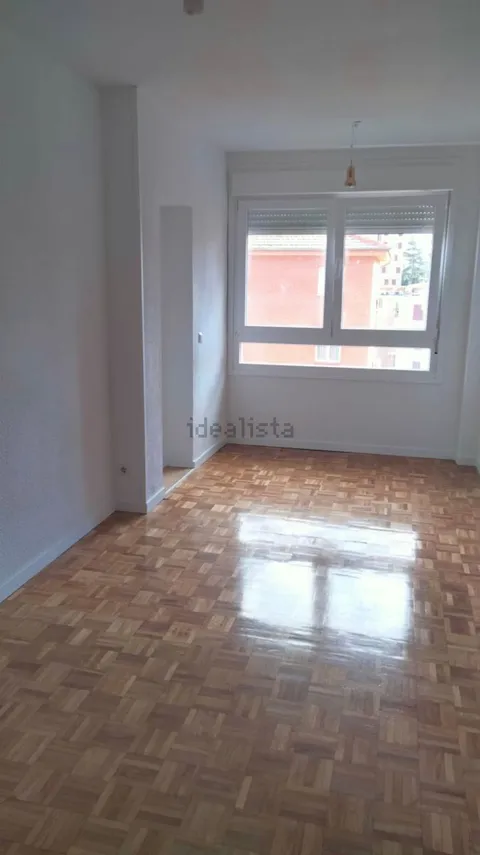 Wohnung 112 m² in Madrid