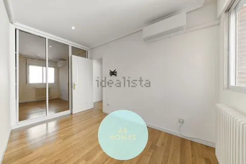 Flat 136 m² in Madrid
