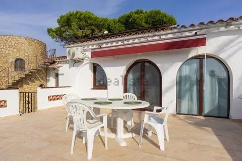 Pis de 33 m² a Castelló d'Empúries
