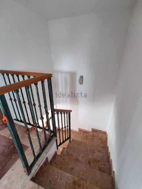 Casa de 240 m² a la Pobla de Vallbona