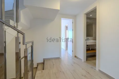 Будинок 225 м² у Estepona
