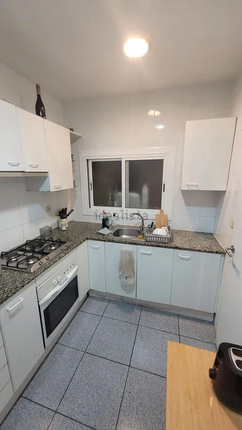 Habitació de lloguer, Barcelona (3/9)