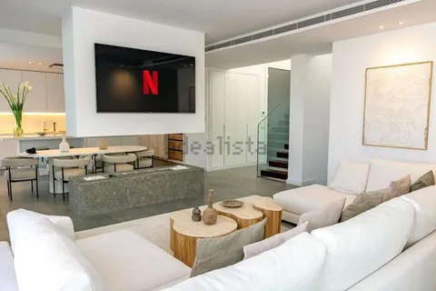 Casa de 300 m² a Estepona
