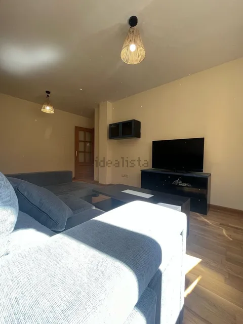 Pis de 77 m² a Bernuy de Porreros (2/31)