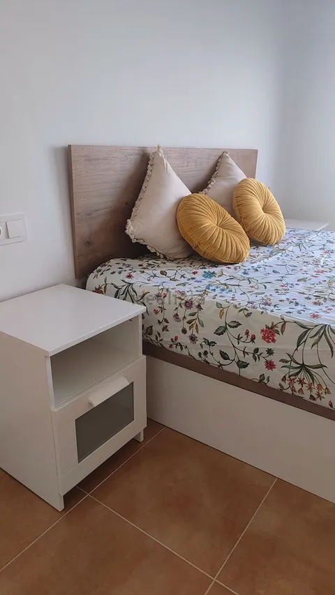 Pis de 80 m² a Vícar