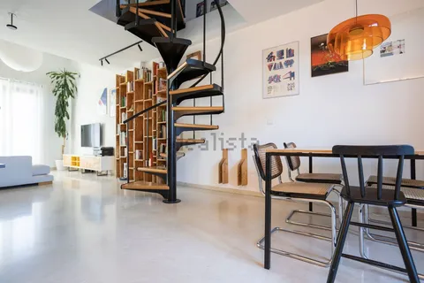 Pis de 84 m² a València