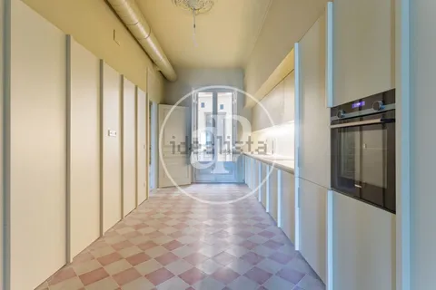 Apartamento 221 m² em Barcelona