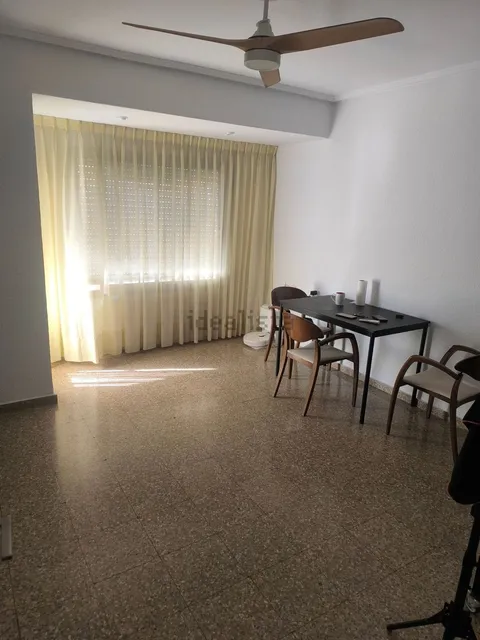 Habitació de lloguer, Vinalesa