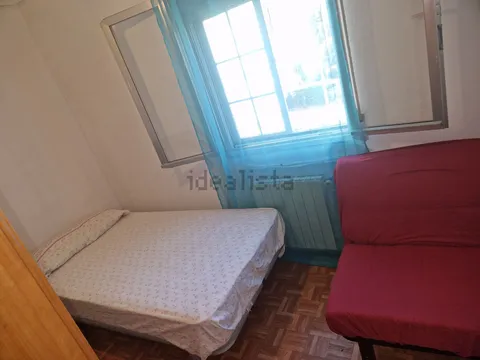 Chambre à louer, Madrid (2/2)