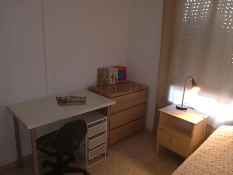 Habitació de lloguer, Dos Hermanas