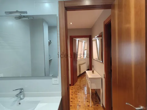 Pis de 75 m² a Oviedo