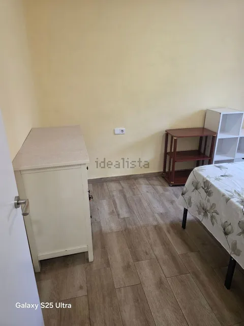 Habitació de lloguer, Madrid (2/5)