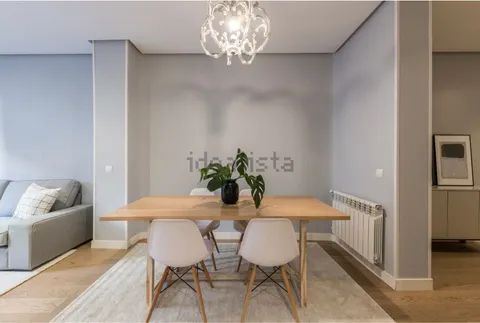 Flat 105 m² in Madrid