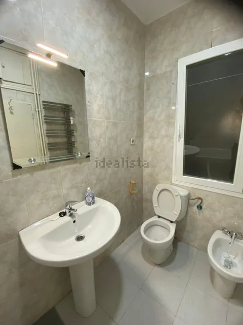 Habitación en alquiler, Madrid (4/10)