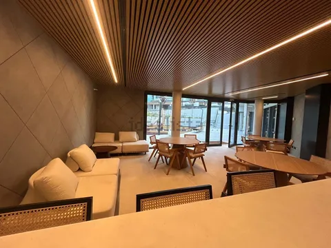 Pis de 60 m² a Madrid (2/10)