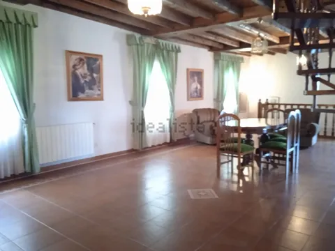 Pis de 480 m² a Espirdo (3/22)