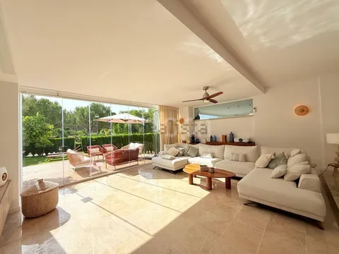 Casa de 180 m² en Marbella (2/38)