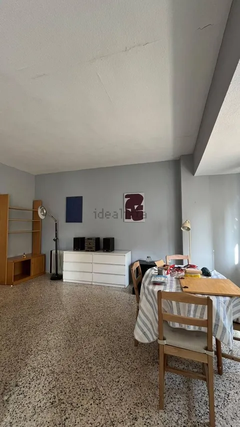 Piso de 120 m² en Granada