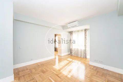 Piso de 90 m² en Madrid (2/20)
