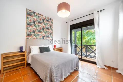 Casa 411 m² a Estepona