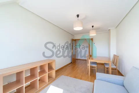 Pis de 69 m² a Oviedo