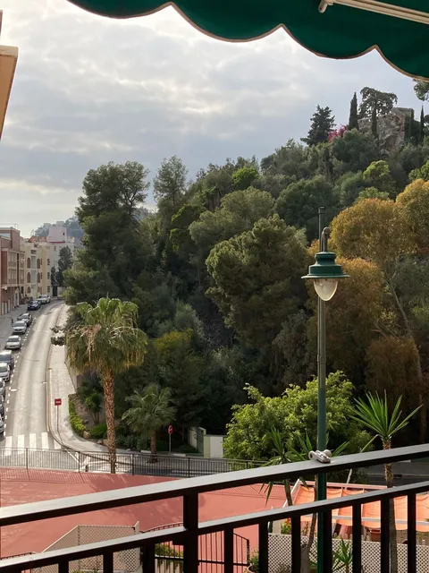 Piso de 130 m² en Málaga (2/37)