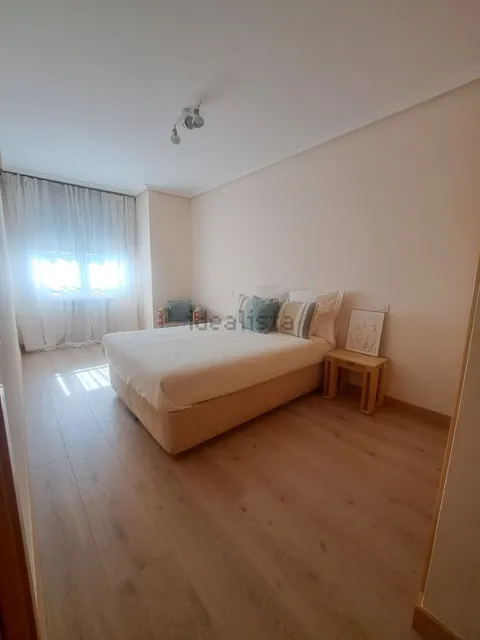 Pis de 85 m² a Lardero