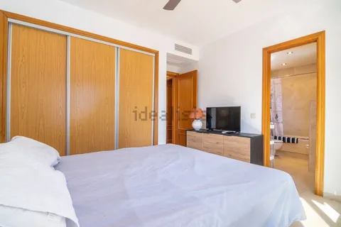 Casa de 250 m² en Estepona
