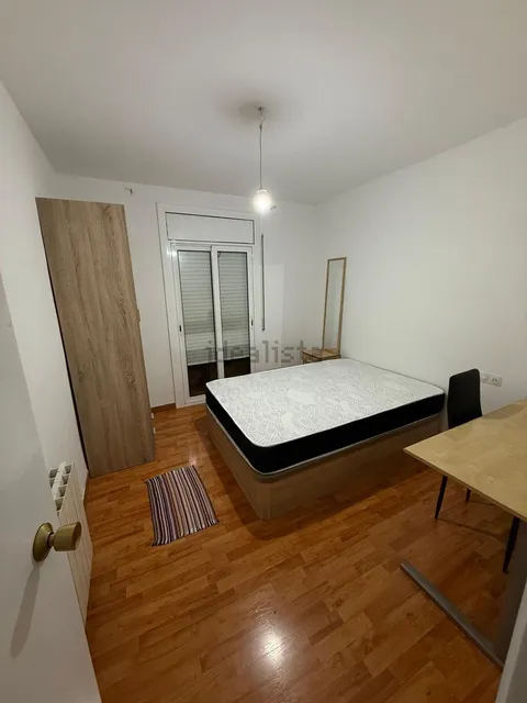 Chambre à louer, Terrassa