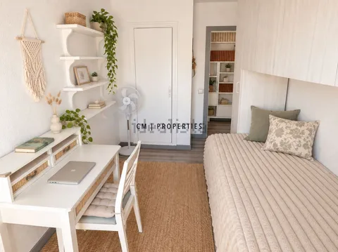 Pis de 95 m² a València