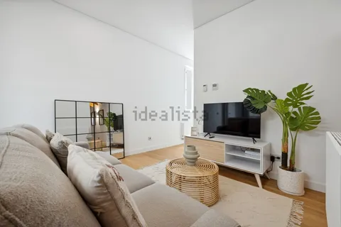 Flat 100 m² in Madrid