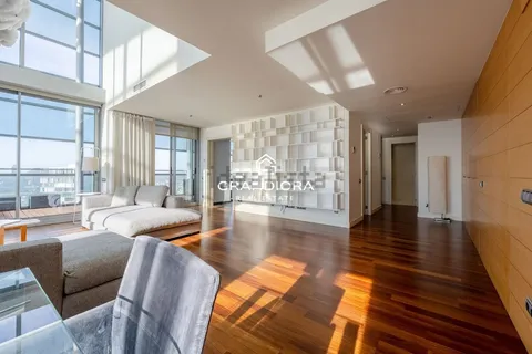 Flat 299 m² in Barcelona