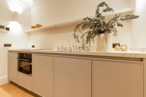 Apartamento 102 m² em Madrid