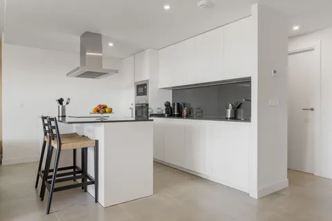 Appartamento 214 m² a Estepona