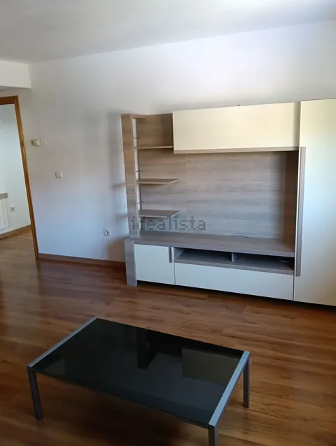 Appartement 75 m² à La Puebla de Alfindén