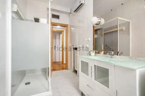 Chambre à louer, Madrid