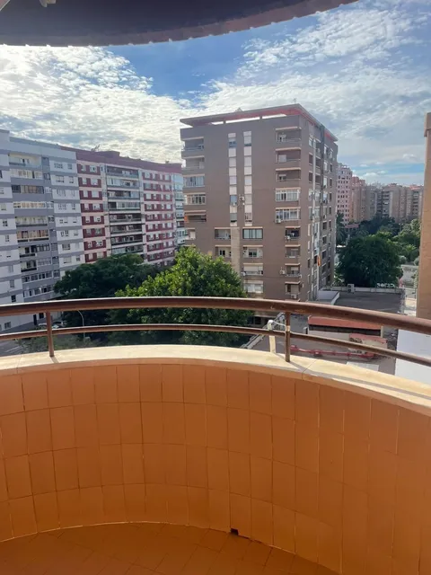 Wohnung 112 m² in Valencia